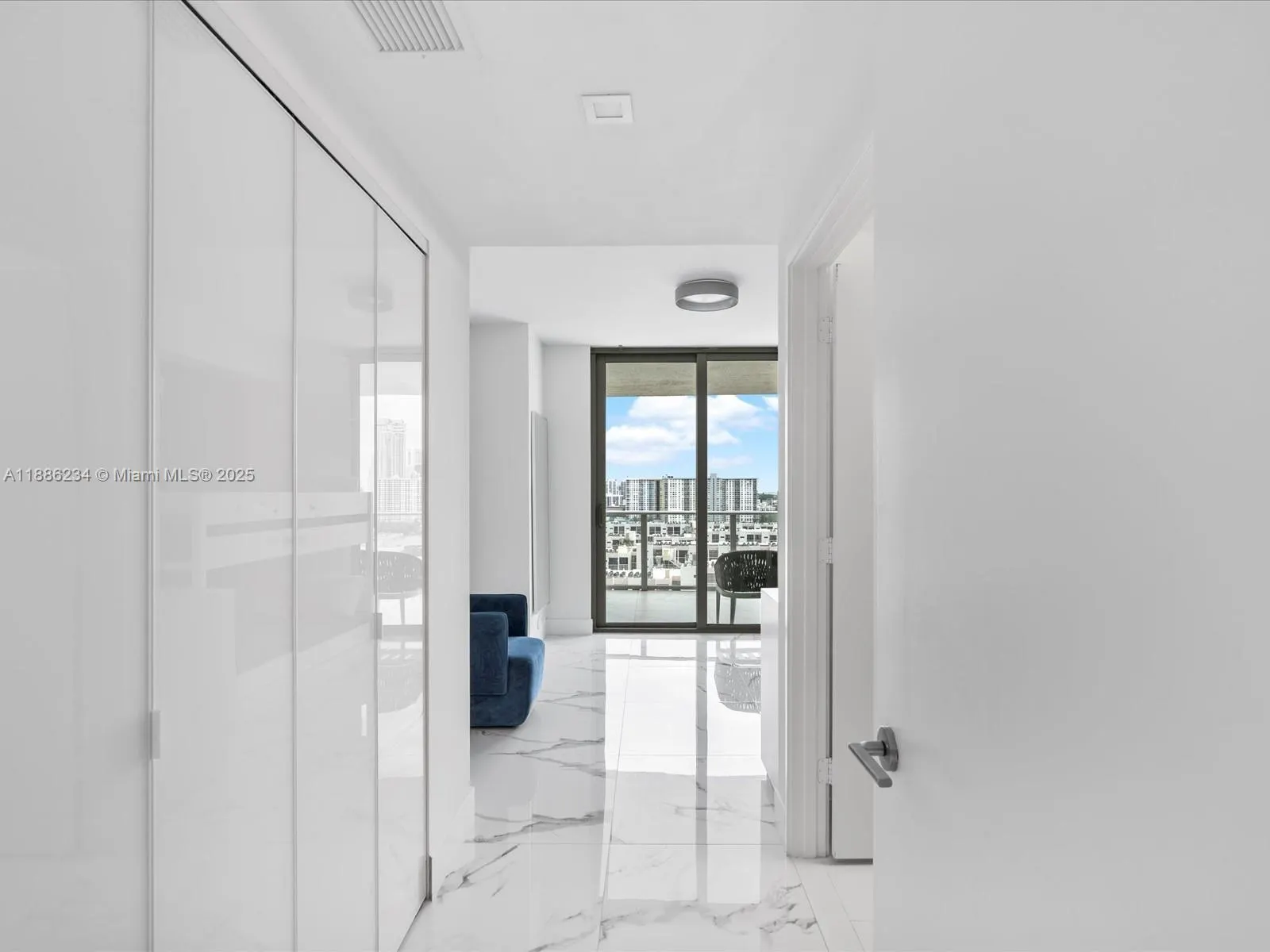 300 Sunny Isles Blvd, #4-1601
