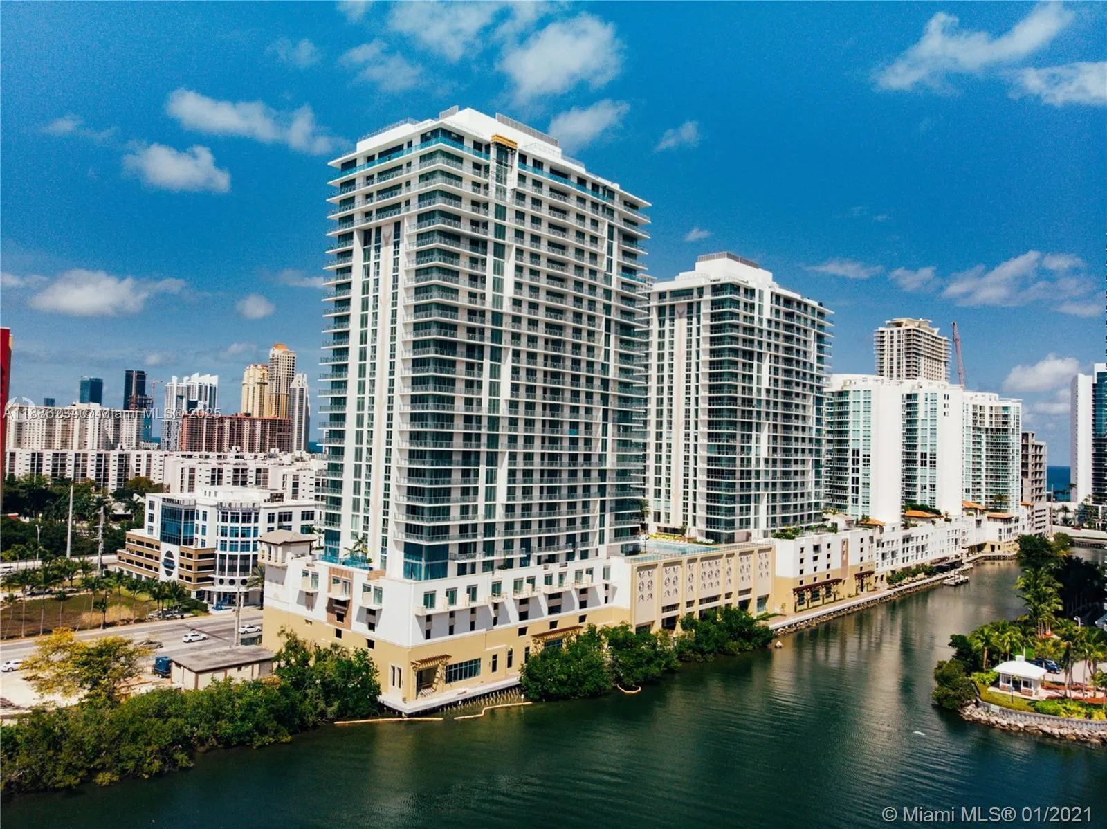 300 Sunny Isles Blvd, #4-1601