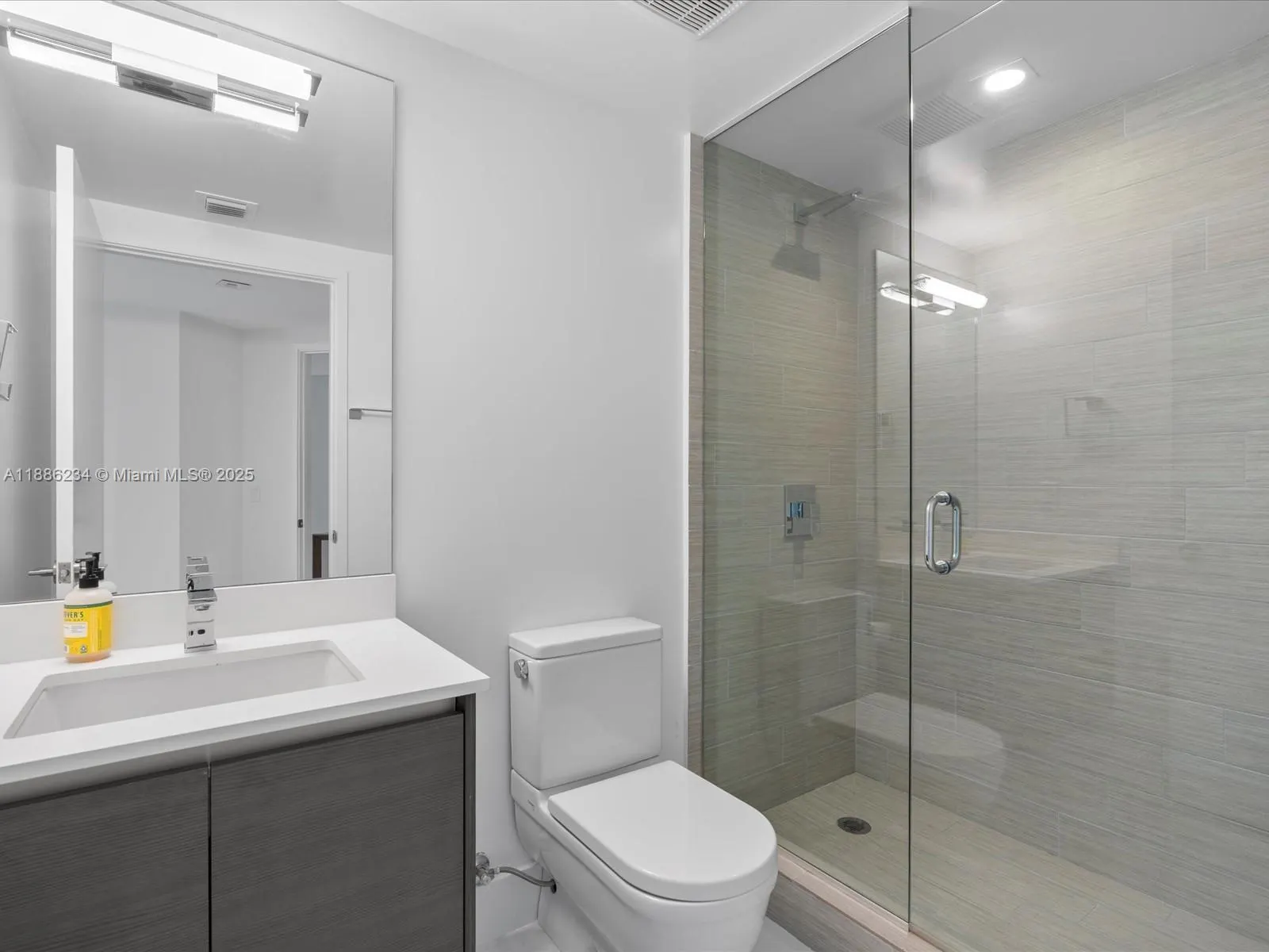 300 Sunny Isles Blvd, #4-1601