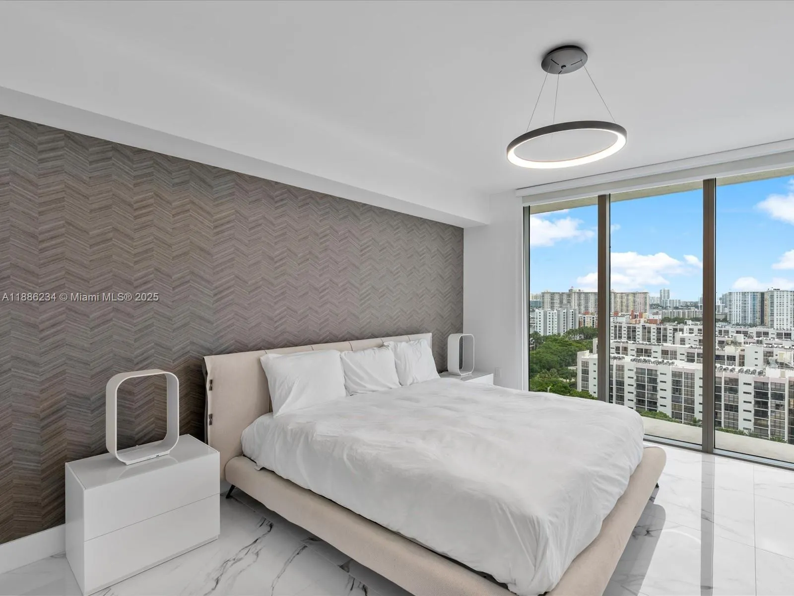 300 Sunny Isles Blvd, #4-1601