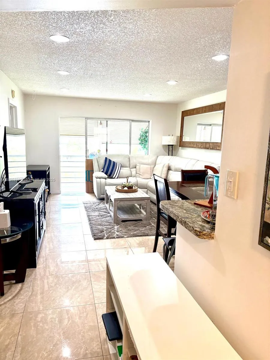 7991 N Sunrise Lakes Dr, #311