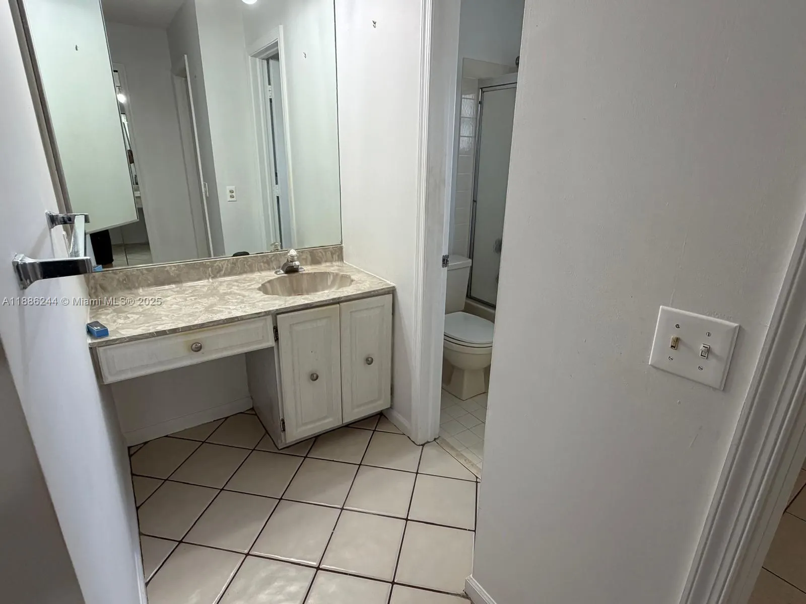 4924 Eaglewood Rd, #B