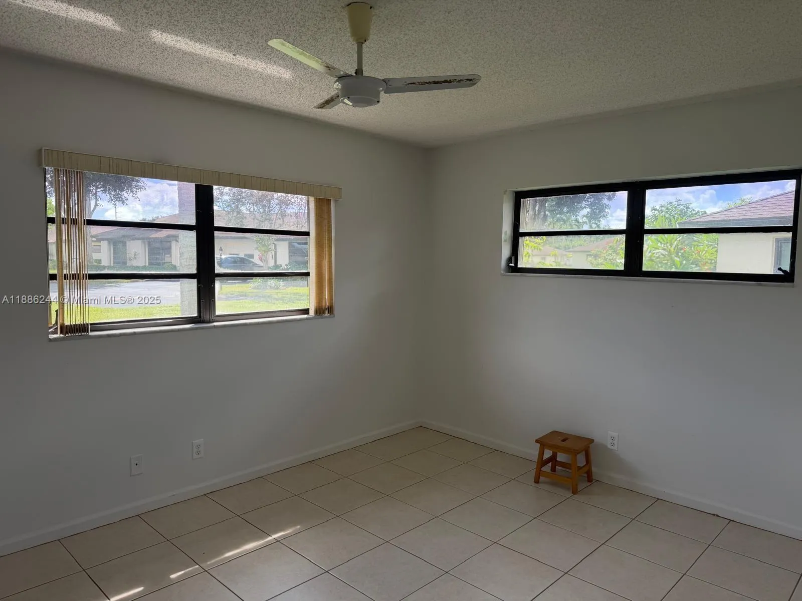 4924 Eaglewood Rd, #B