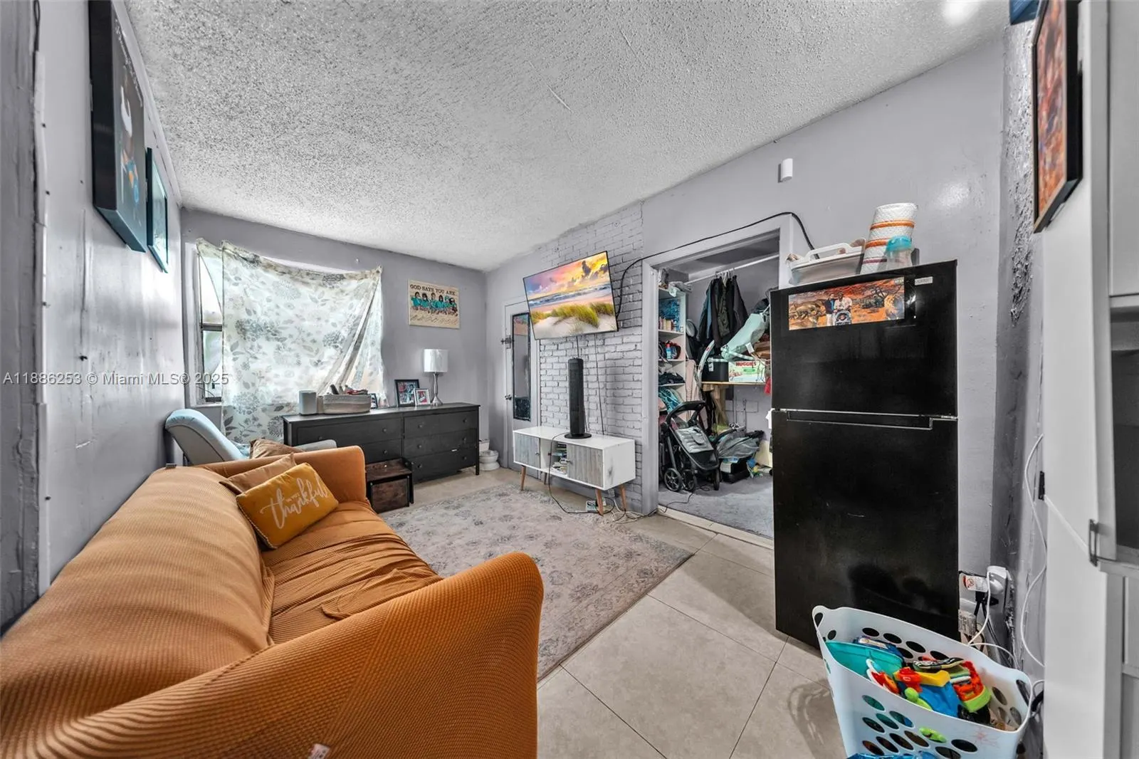 140 NW 49th St