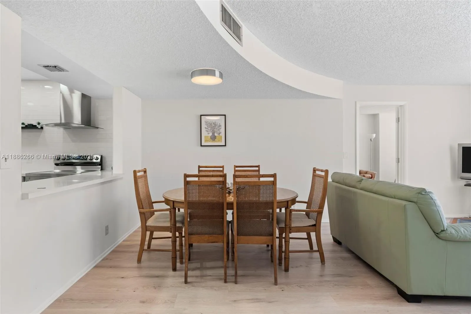 2401 S Ocean Dr, #304