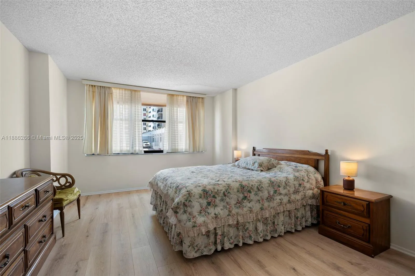 2401 S Ocean Dr, #304