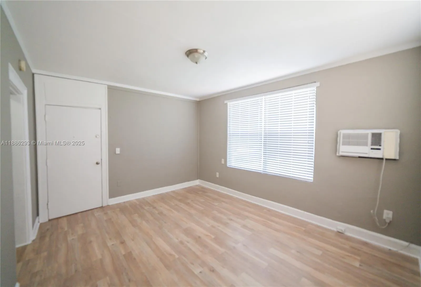 119 Menores Ave, #12