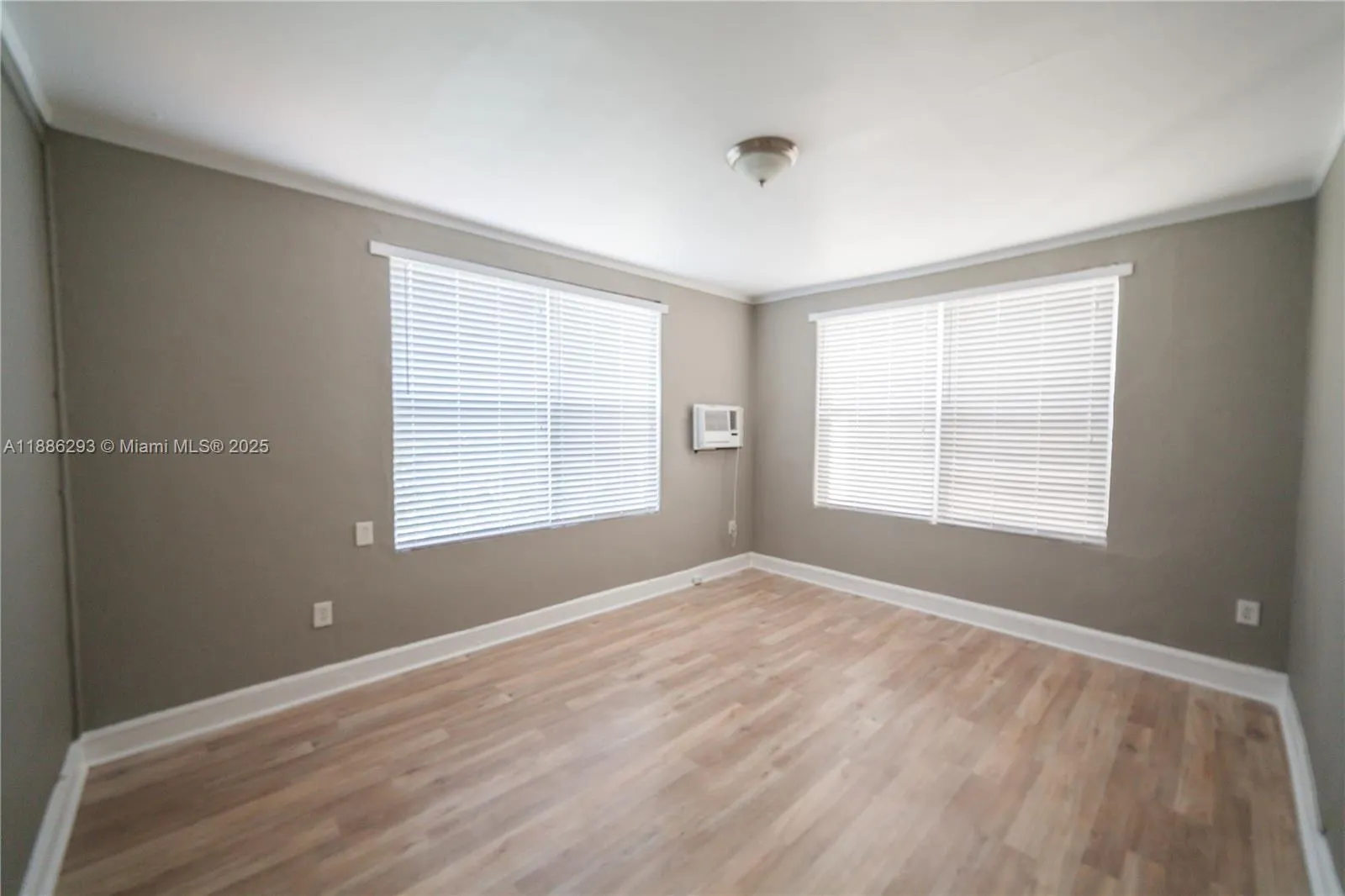 119 Menores Ave, #12