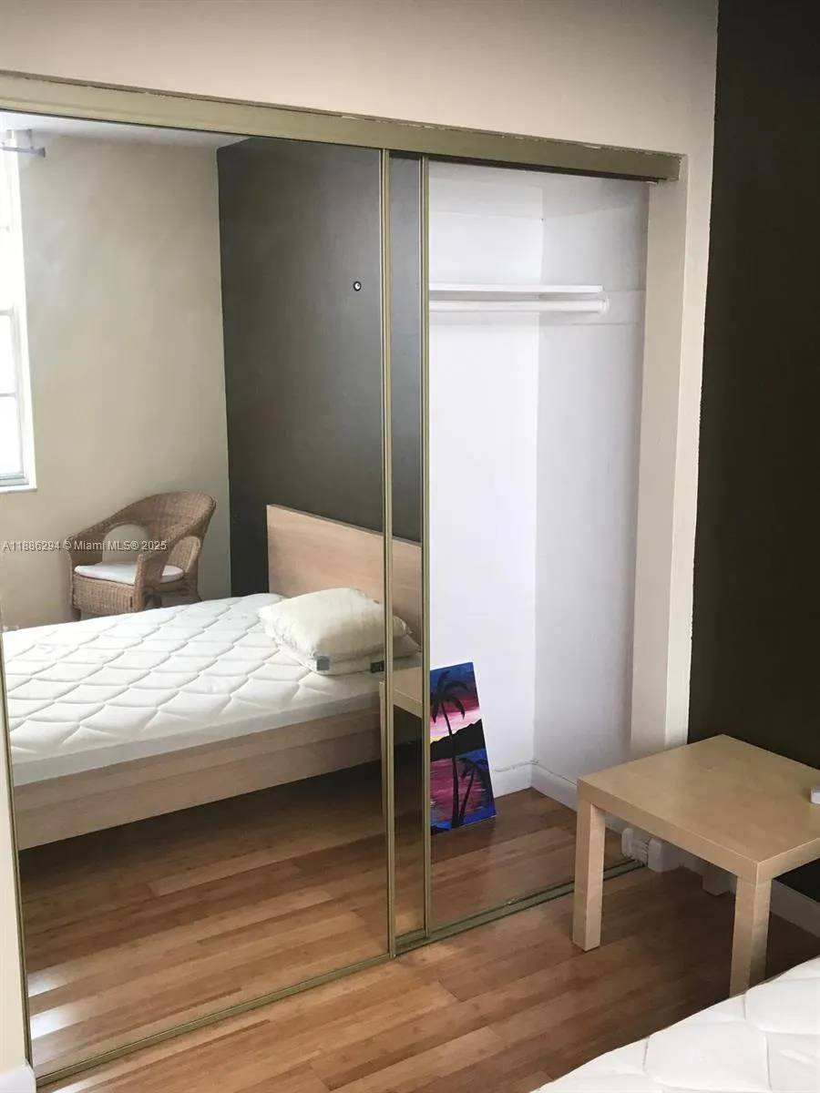 949 Pennsylvania Ave, #309