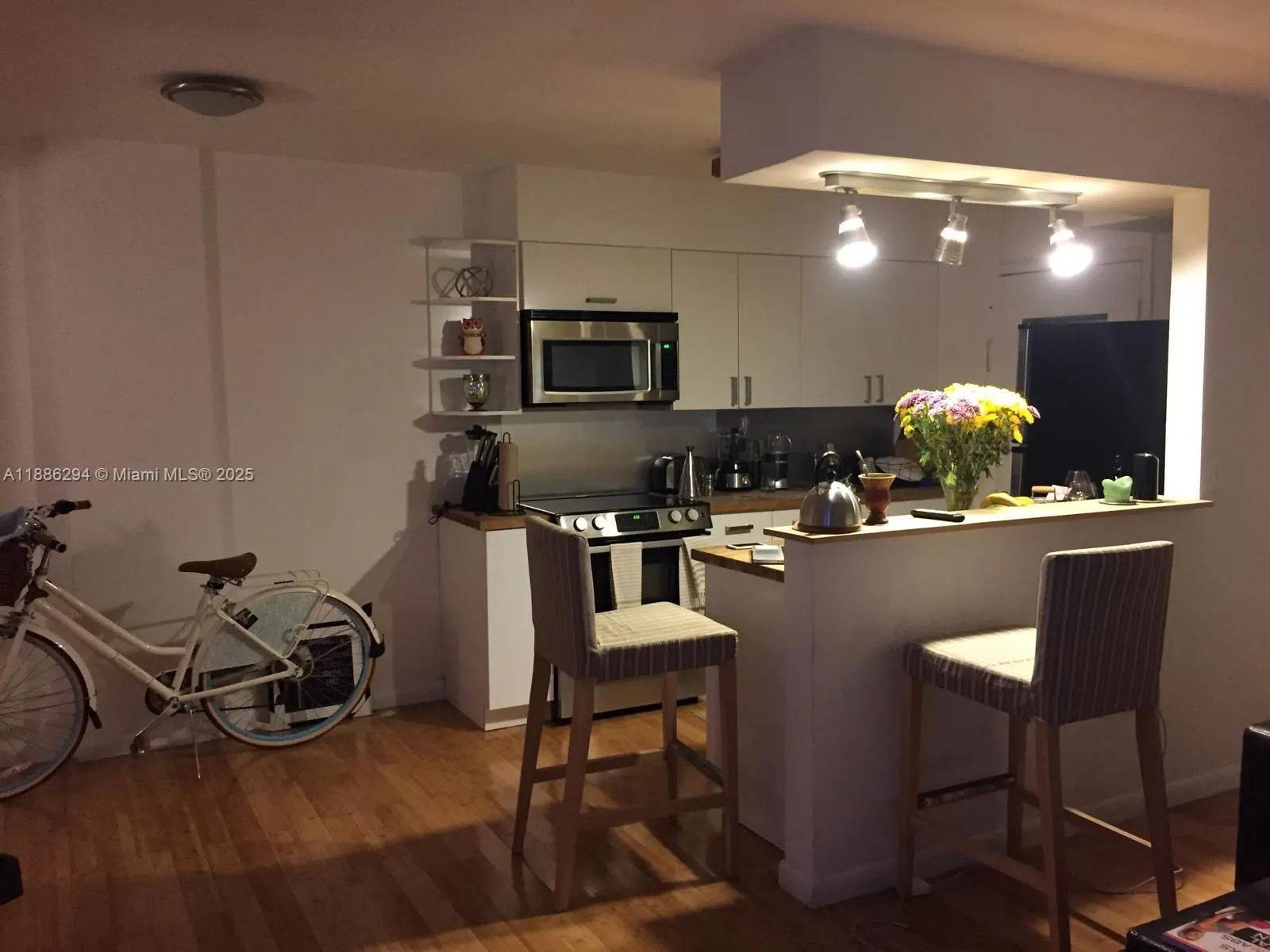 949 Pennsylvania Ave, #309
