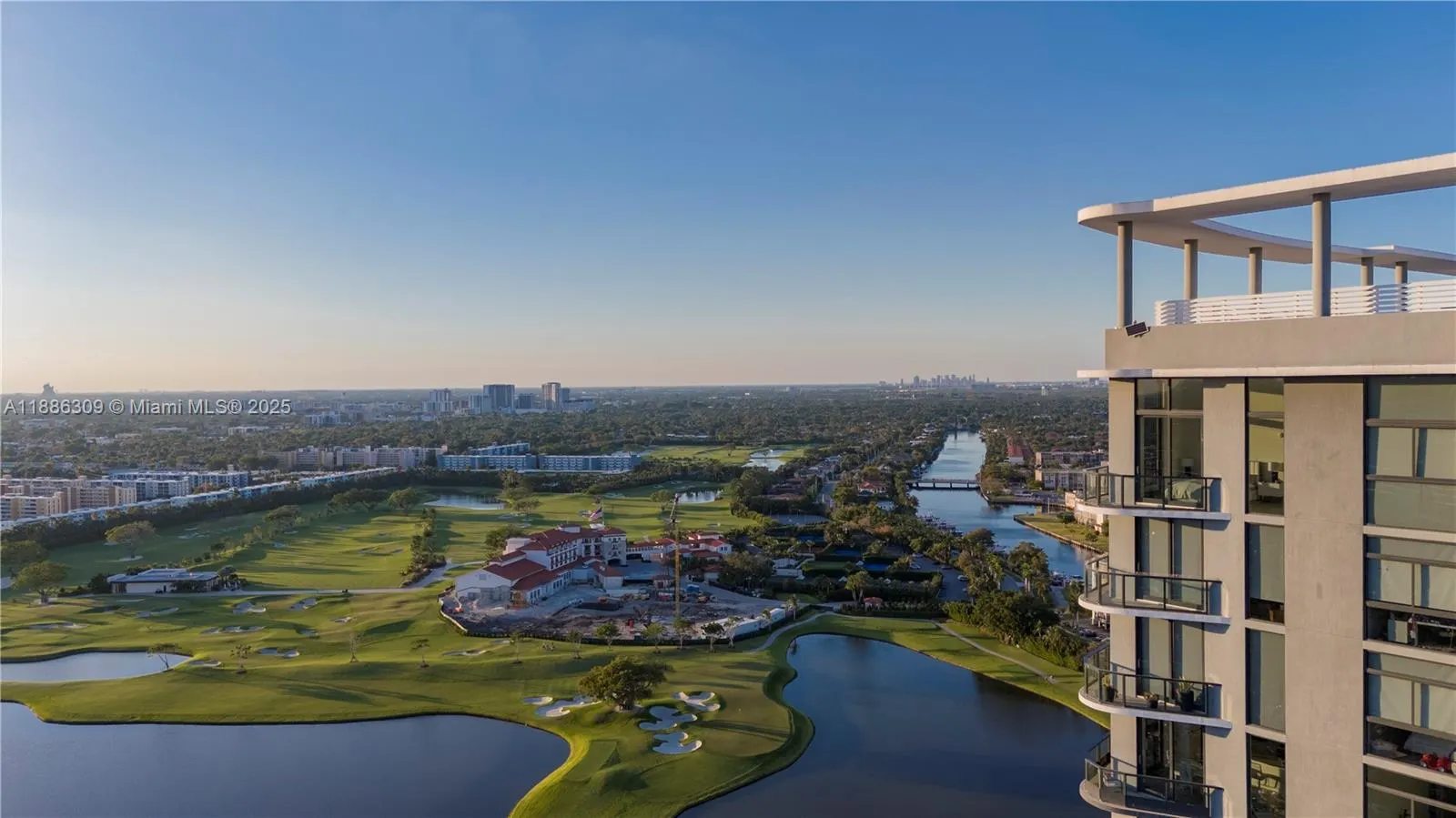 101 Diplomat Pkwy, #306