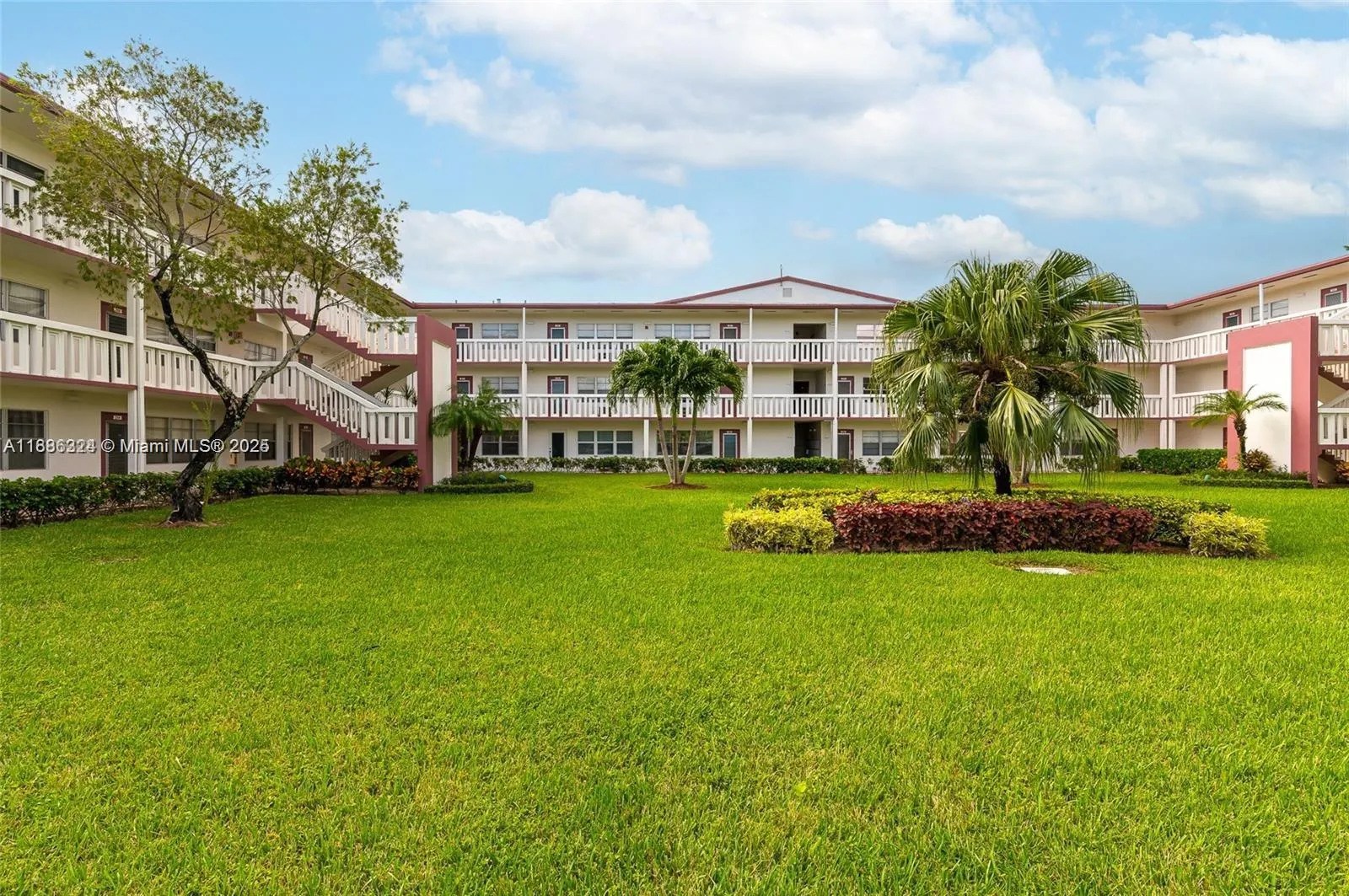 257 Fanshaw G, #257
