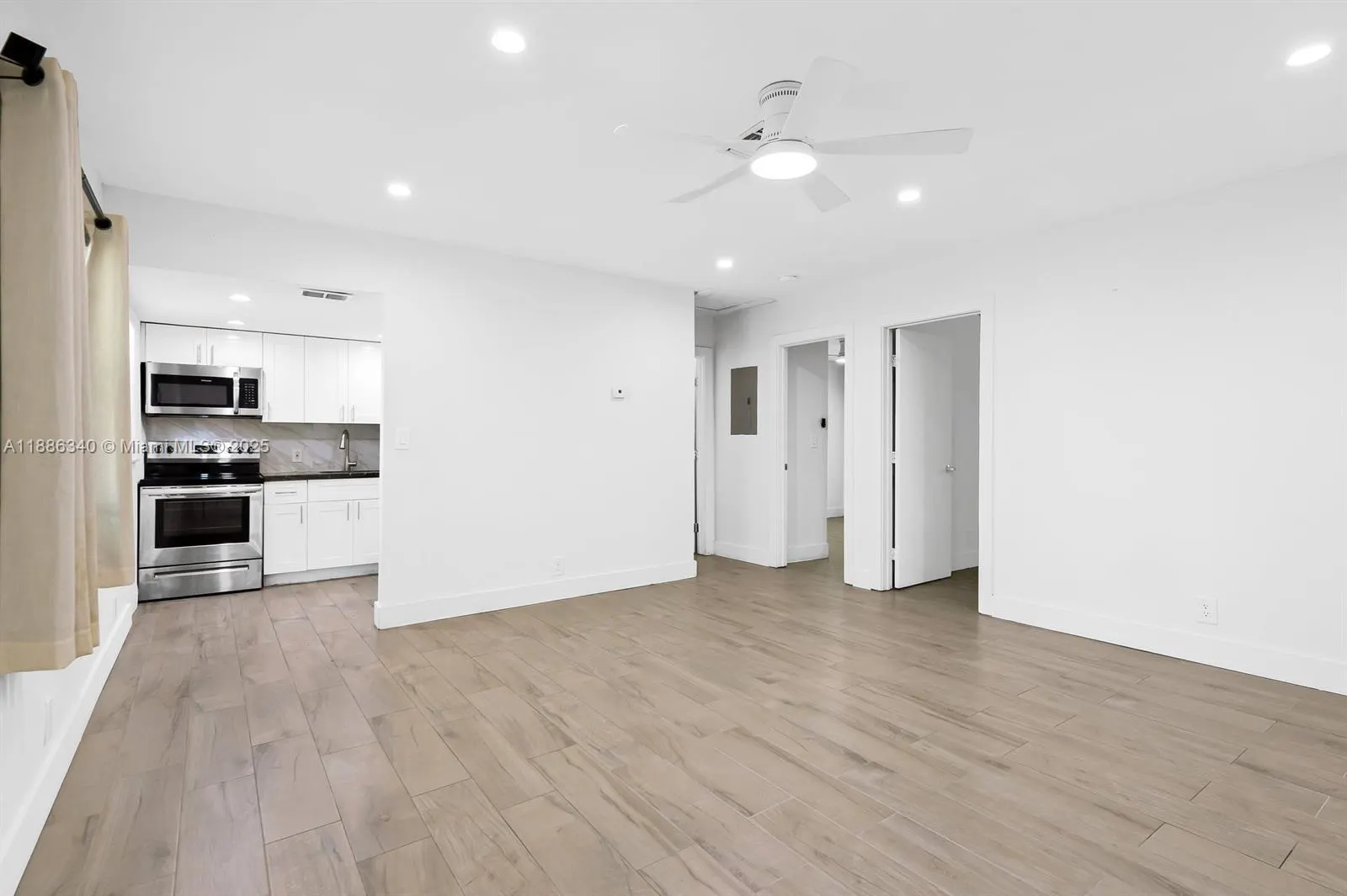 1109 NE 6th Ave, #2