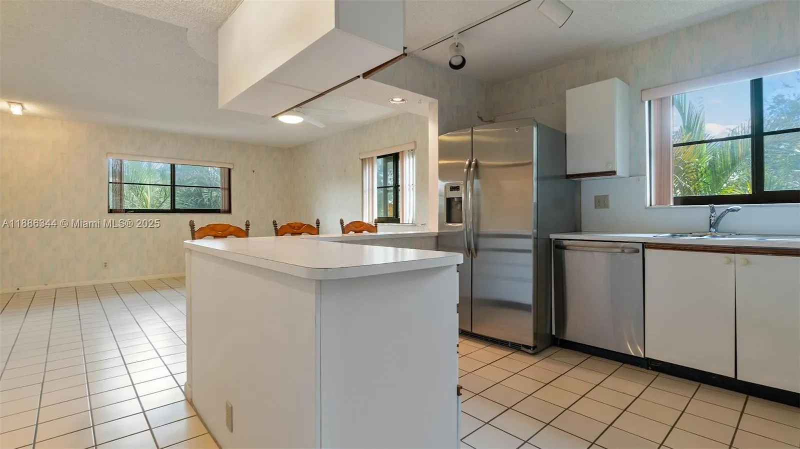 7737 NW 79th Ave, #301