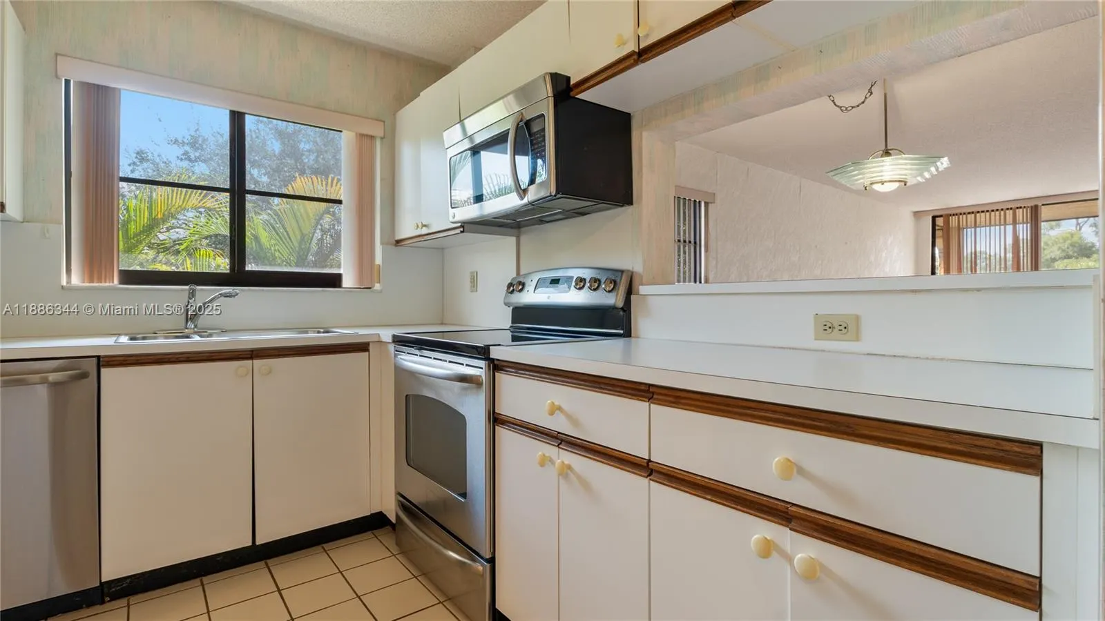 7737 NW 79th Ave, #301