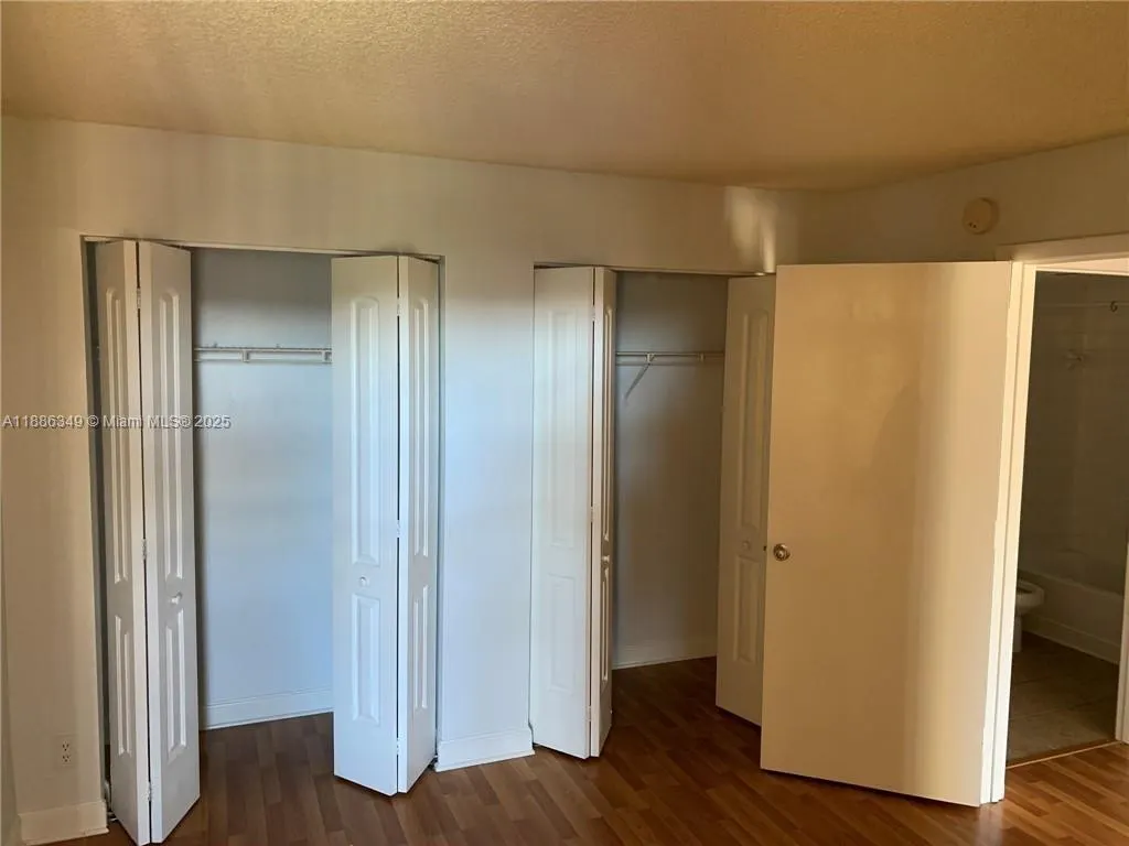 7650 Westwood Dr, #519