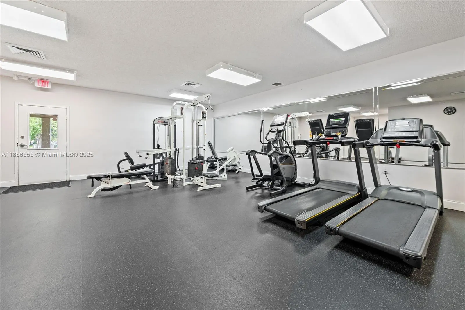 504 Gardens Drive, #203