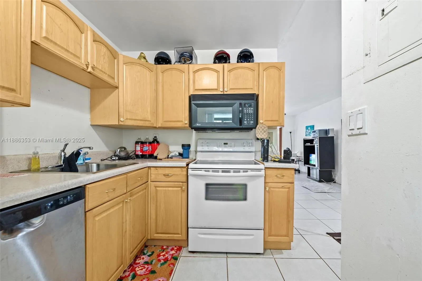 504 Gardens Drive, #203