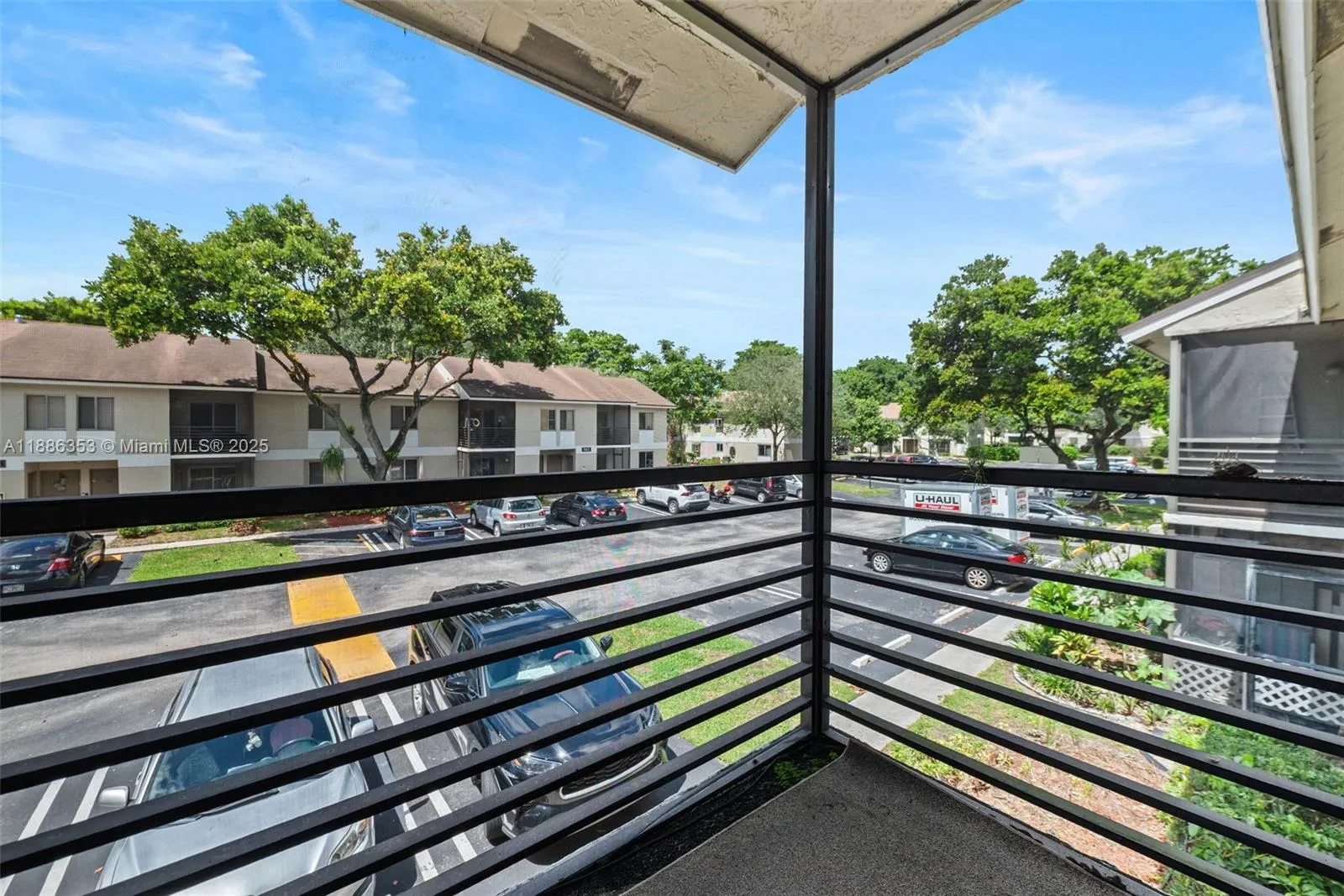 504 Gardens Drive, #203