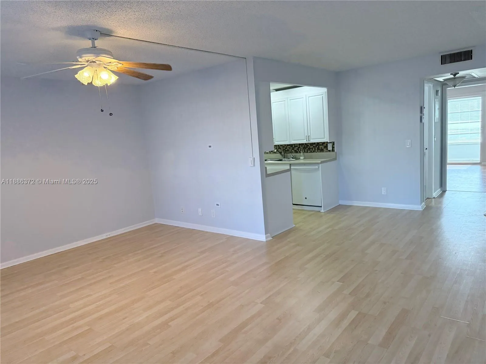 1072 Cornwall D, #1072