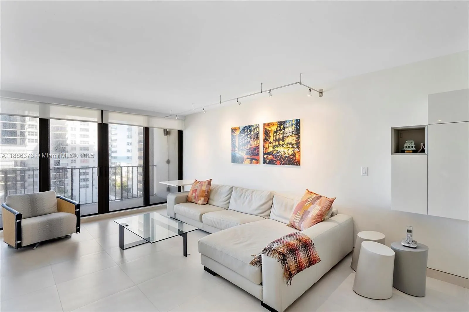 2401 S Ocean Dr, #905