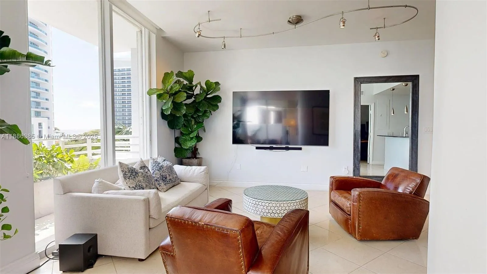 5970 Indian Creek Dr, #PH-4