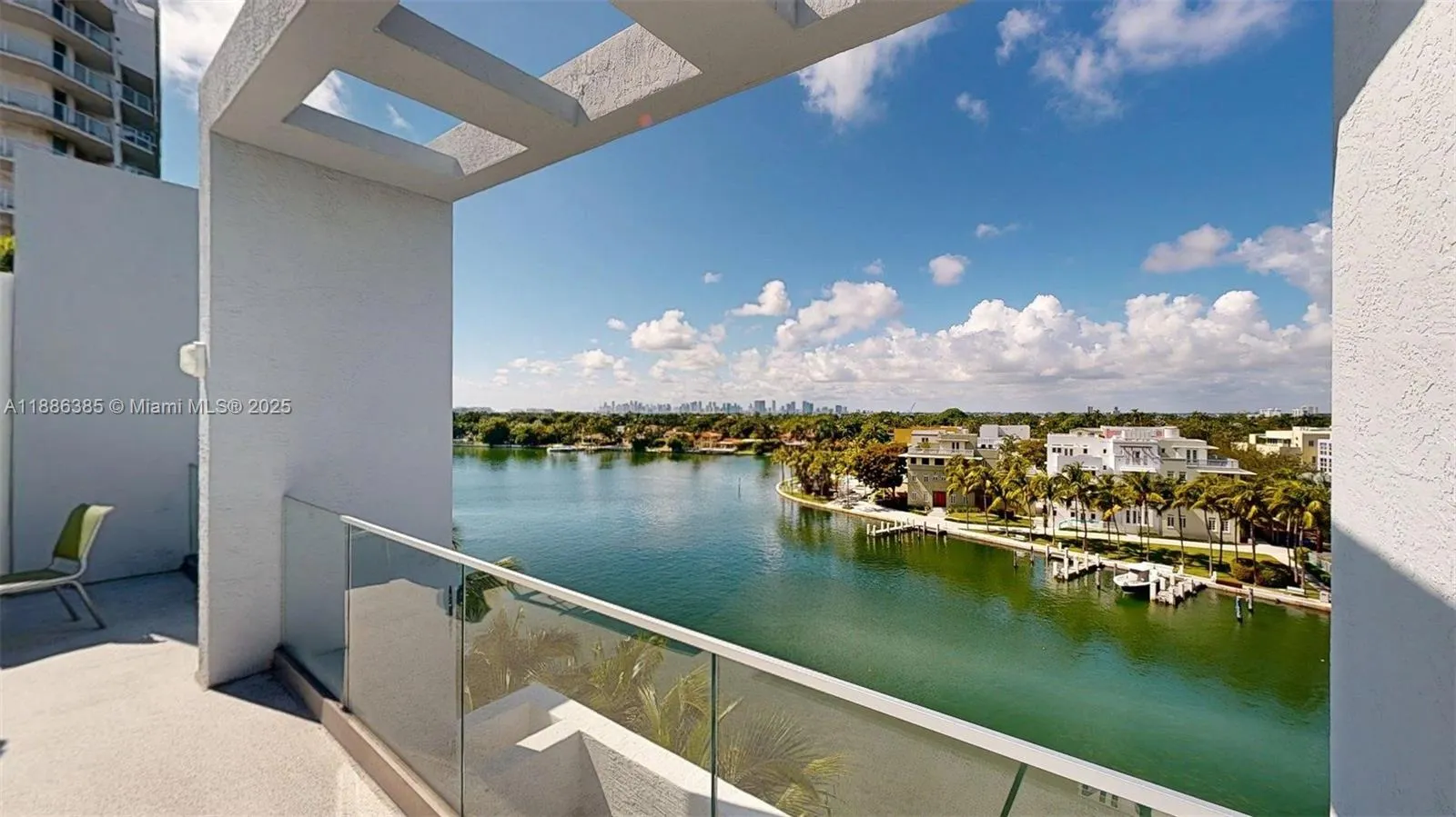 5970 Indian Creek Dr, #PH-4