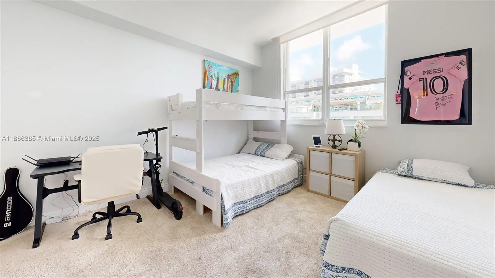 5970 Indian Creek Dr, #PH-4