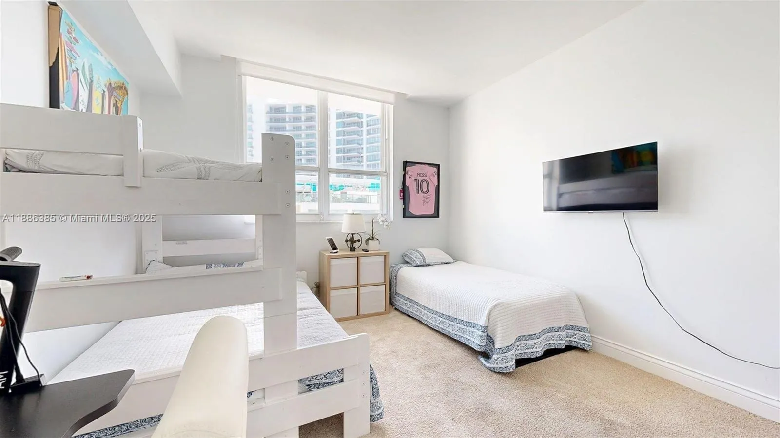 5970 Indian Creek Dr, #PH-4