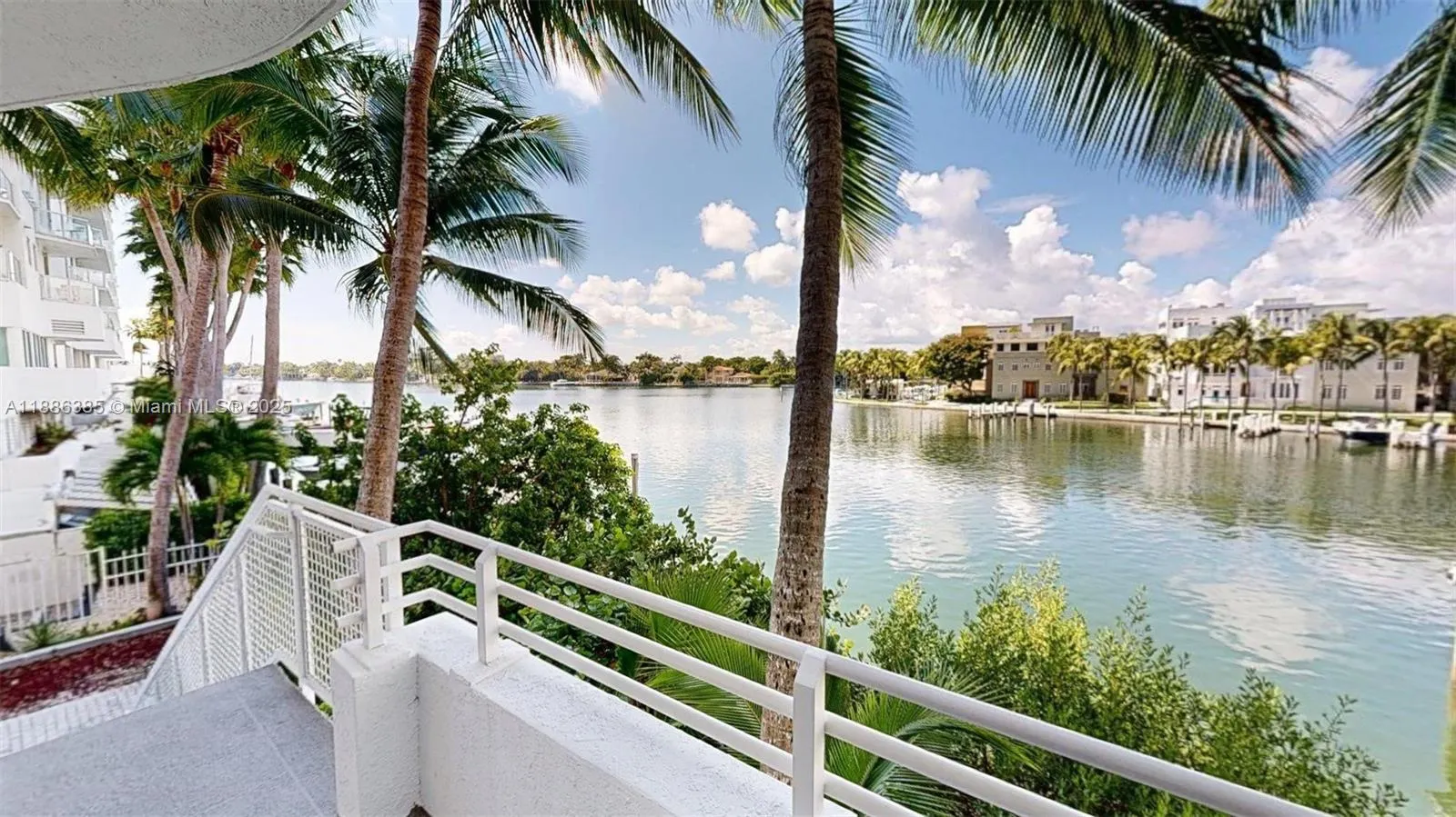 5970 Indian Creek Dr, #PH-4