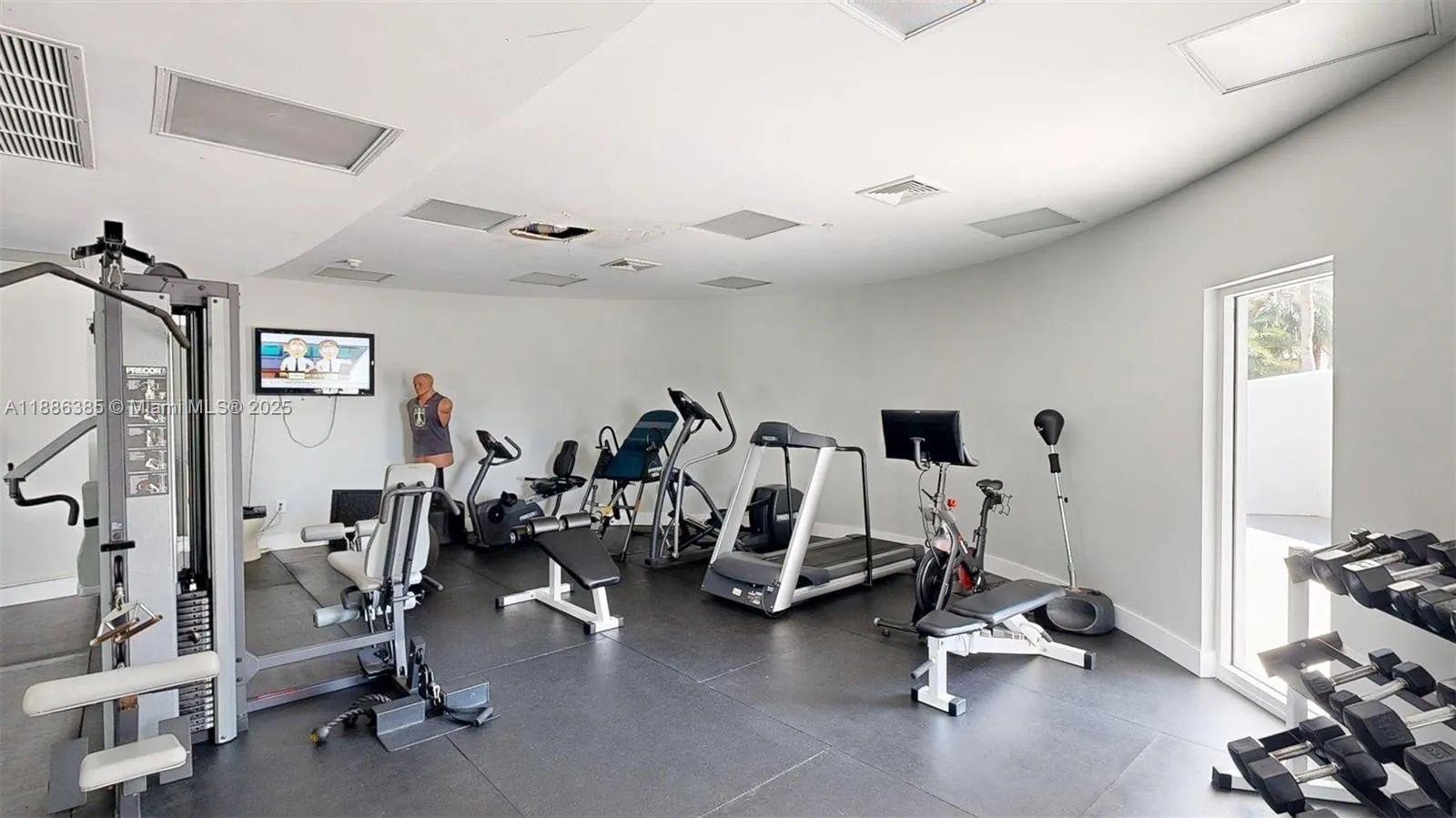 5970 Indian Creek Dr, #PH-4