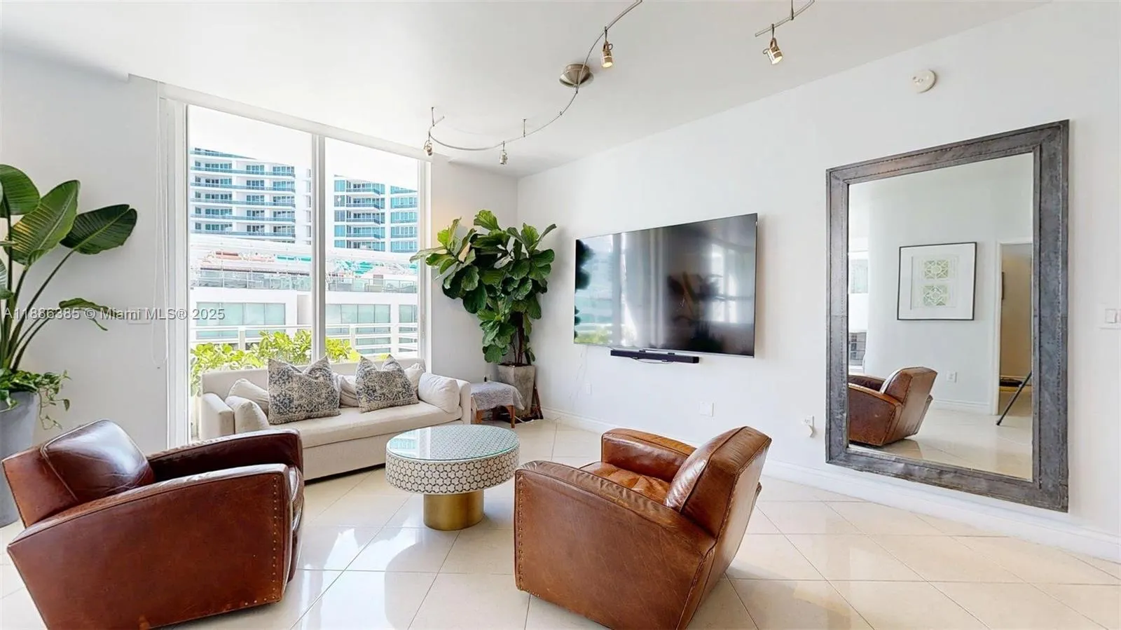 5970 Indian Creek Dr, #PH-4