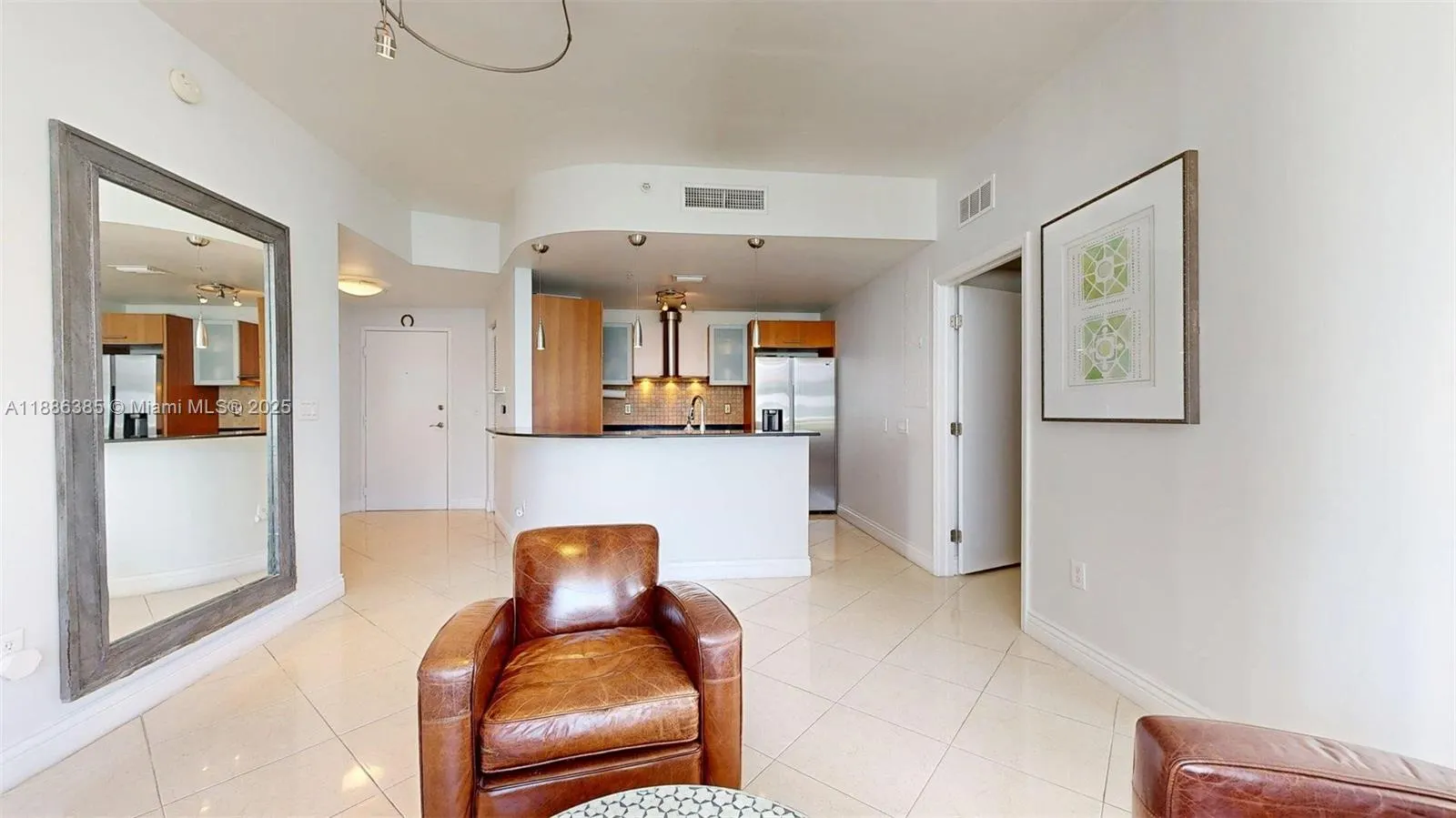 5970 Indian Creek Dr, #PH-4