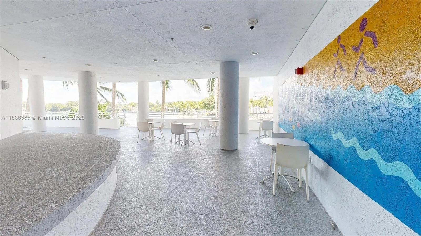 5970 Indian Creek Dr, #PH-4