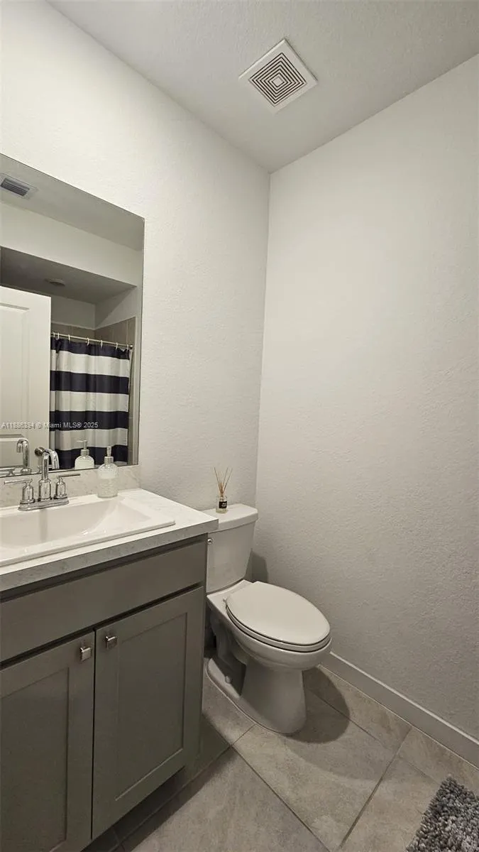 364 NW 8th Ct, #364