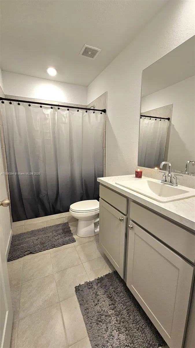 364 NW 8th Ct, #364
