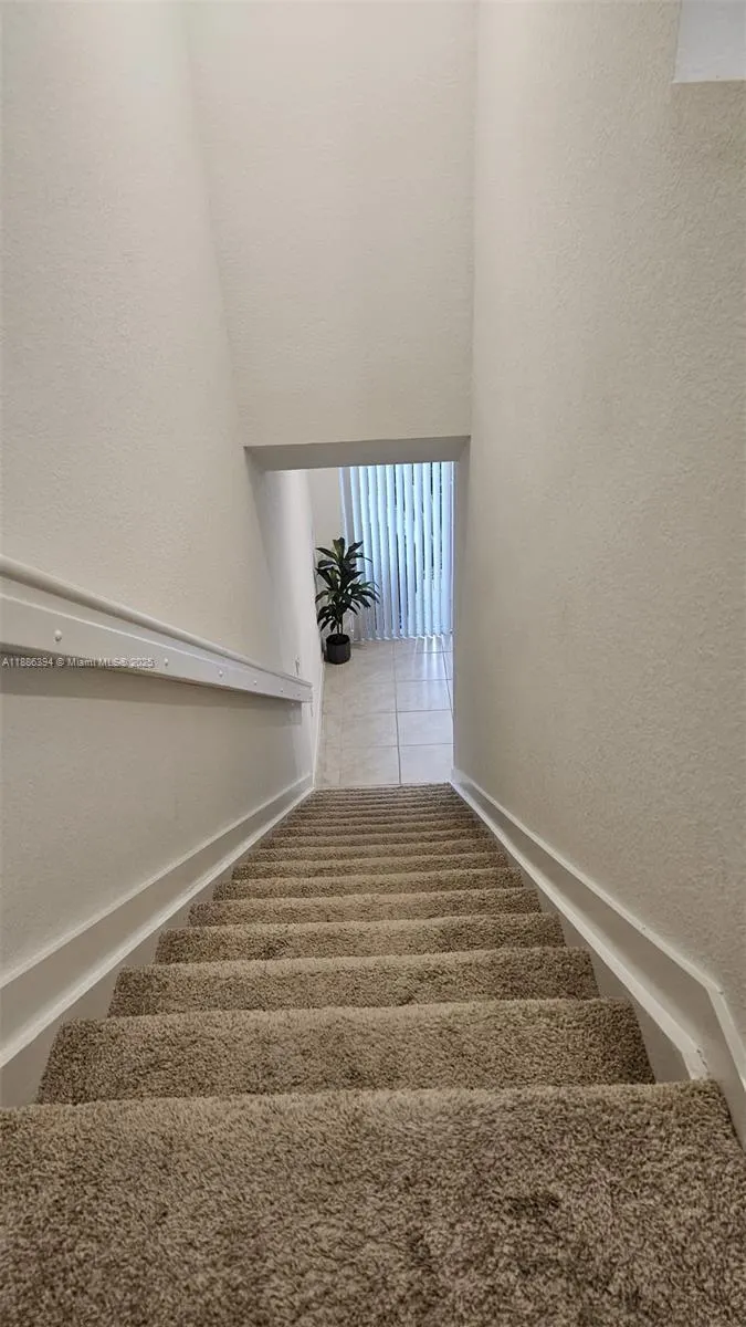 364 NW 8th Ct, #364
