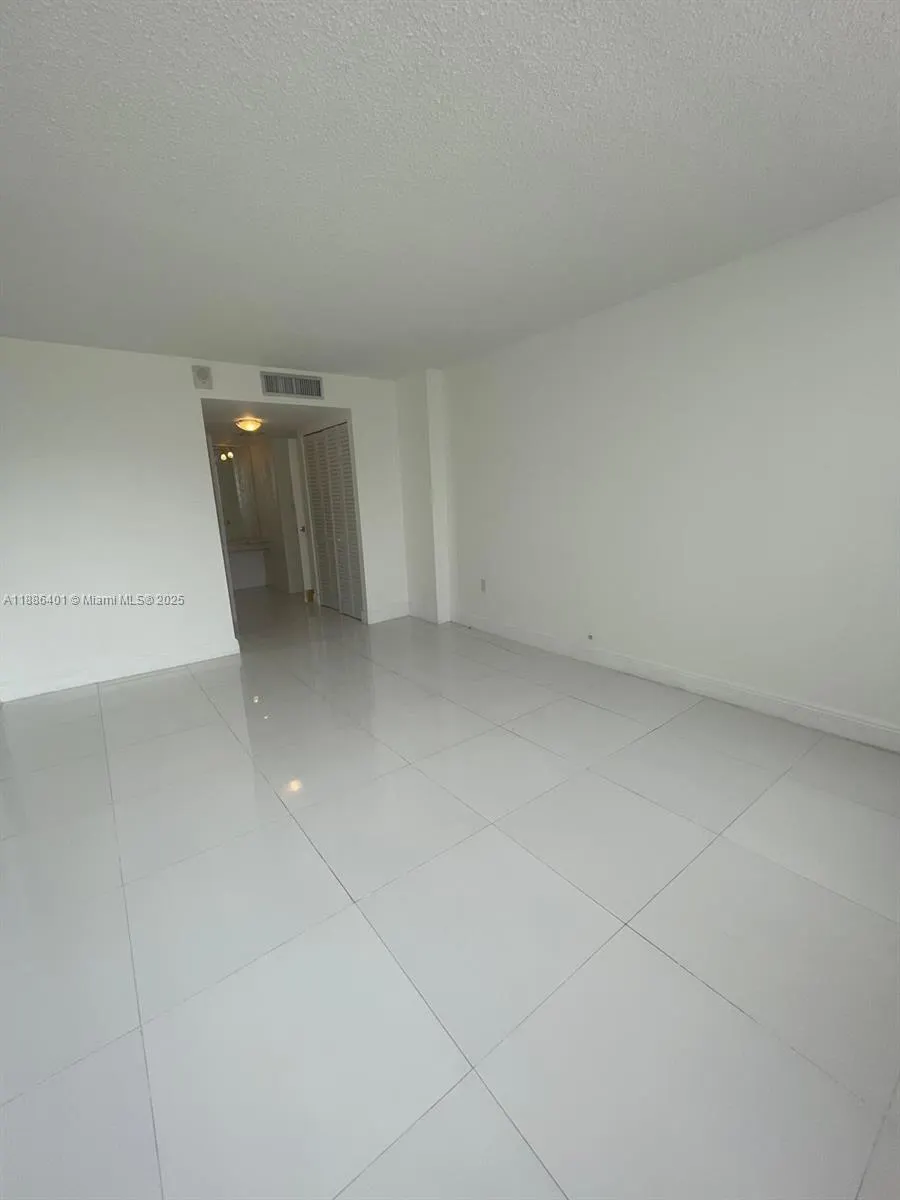 13155 Ixora Ct, #201