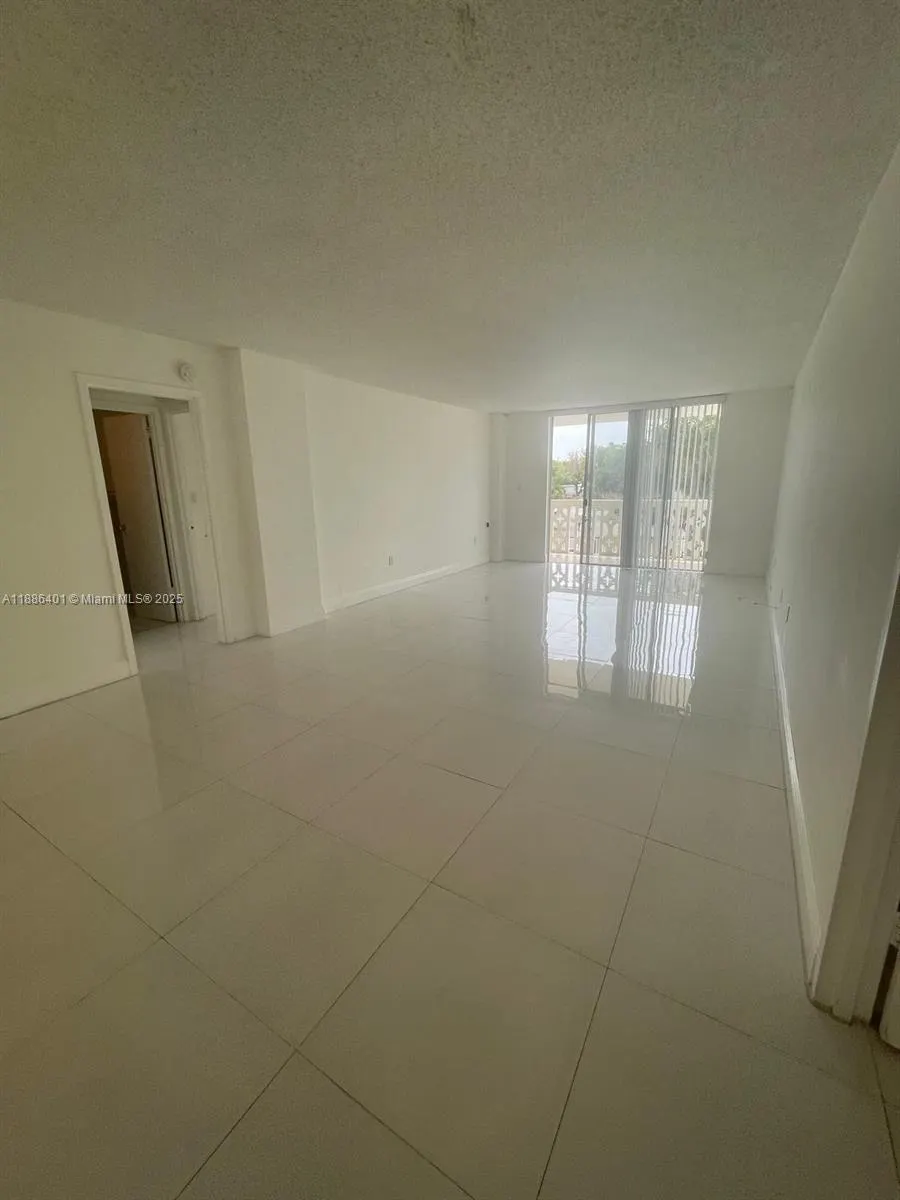 13155 Ixora Ct, #201