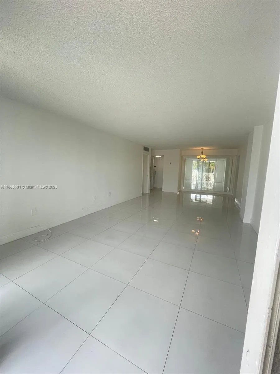 13155 Ixora Ct, #201