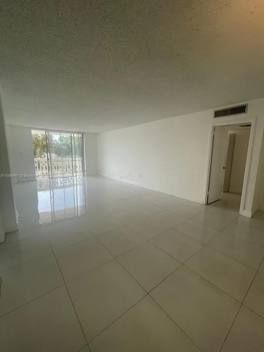 13155 Ixora Ct, #201