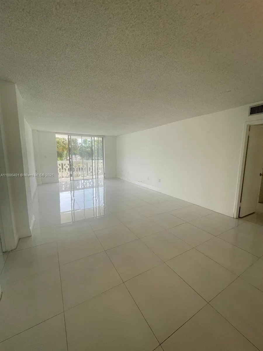 13155 Ixora Ct, #201