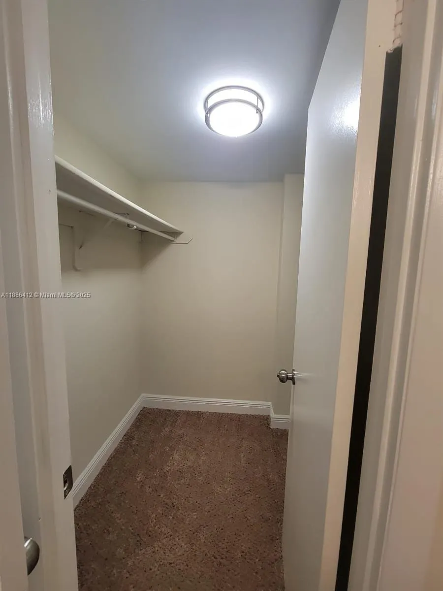 494 NW 165th St Rd, #C-404