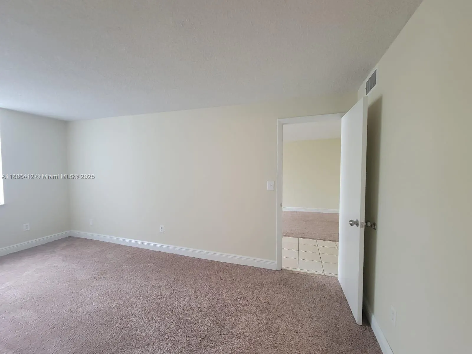 494 NW 165th St Rd, #C-404