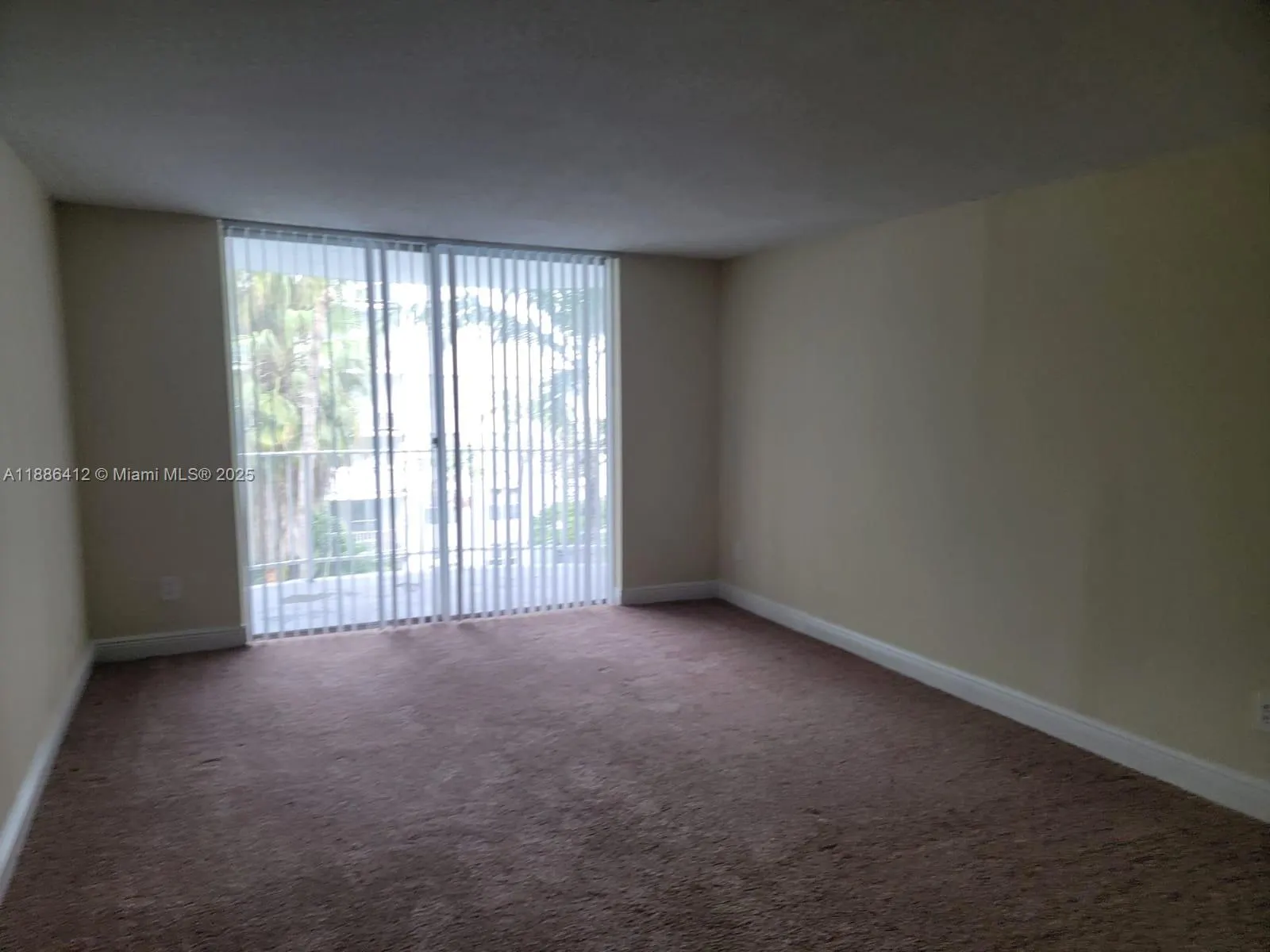 494 NW 165th St Rd, #C-404