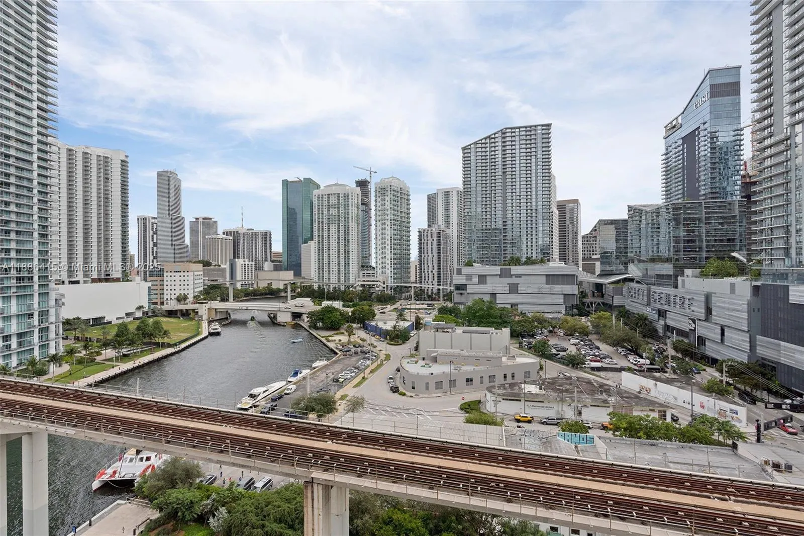 690 SW 1st Ct, #1514