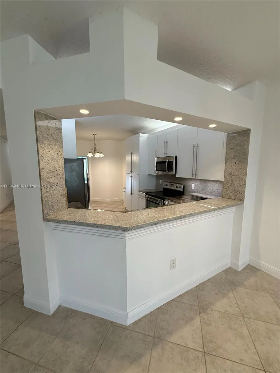 10750 NW 66th St, #112