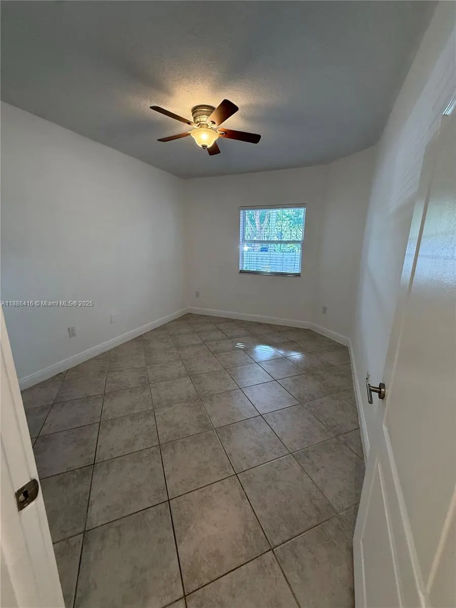 10750 NW 66th St, #112