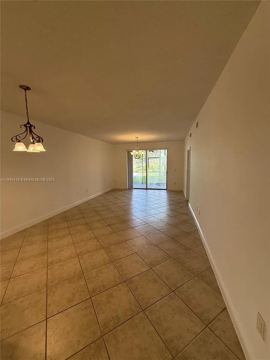 10750 NW 66th St, #112