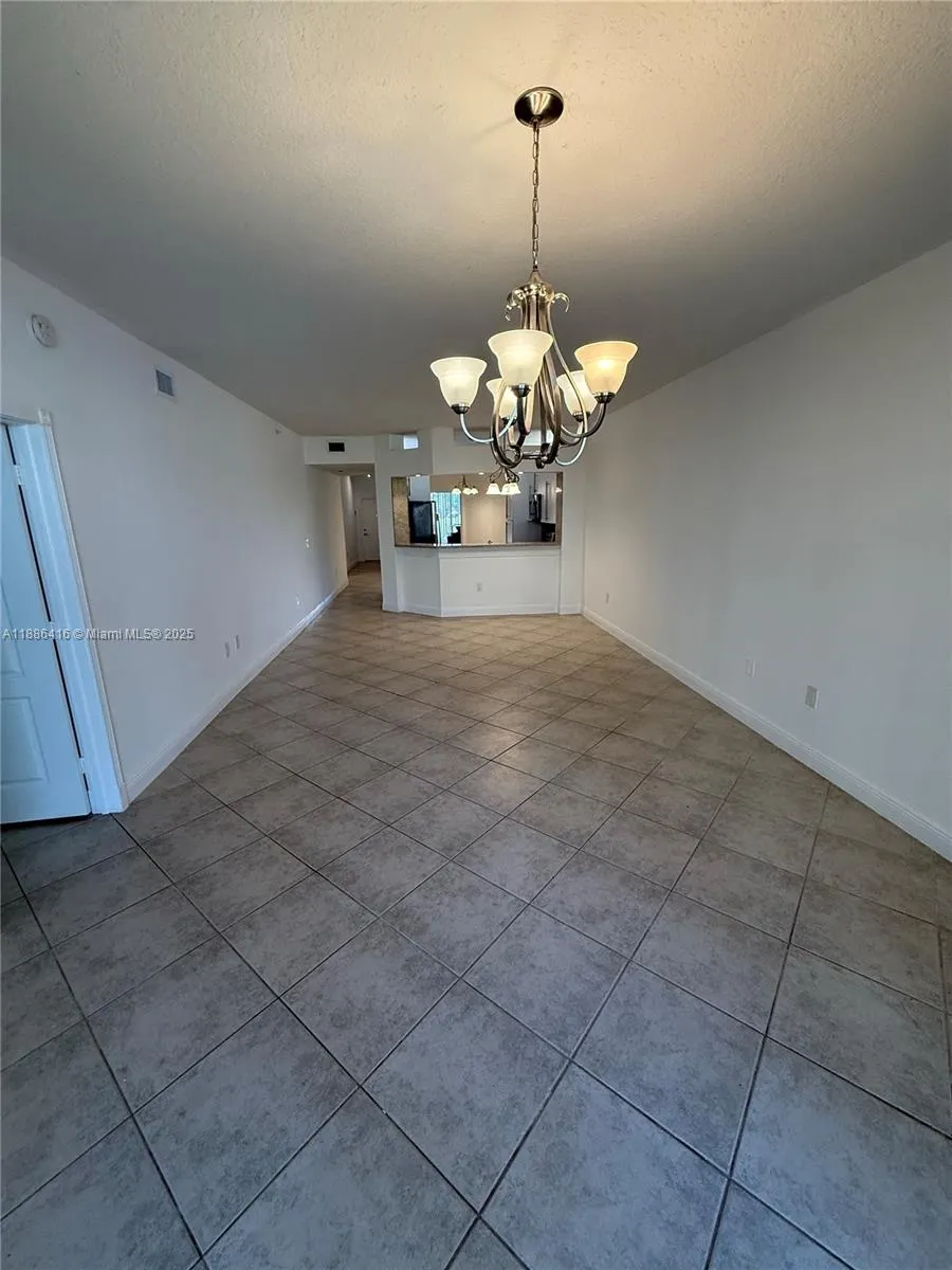 10750 NW 66th St, #112